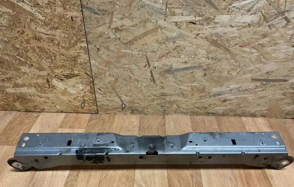 Opel Insignia A Top upper radiator support slam panel 90506890