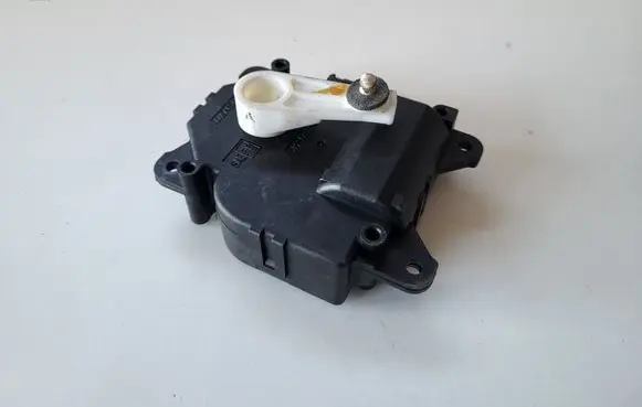Toyota Verso A/C air flow flap actuator/motor 