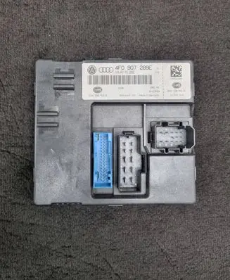 Audi A6 S6 C6 4F Comfort/convenience module 4F0907289E 4F0910289E