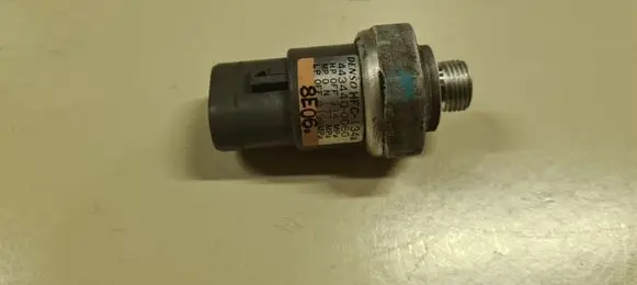 Subaru Outback Air conditioning (A/C) pressure sensor 44344000060 8E06