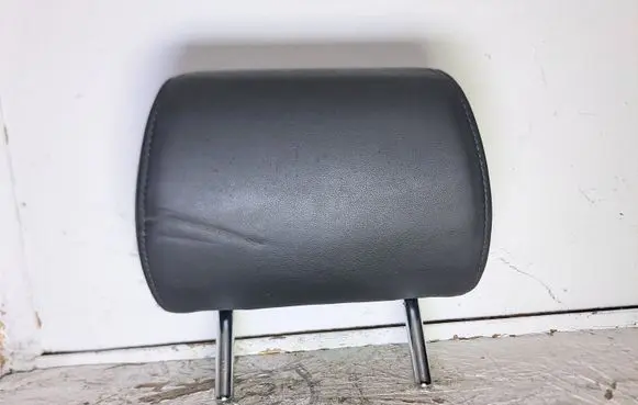 Audi A3 S3 A3 Sportback 8P Rear seat headrest 