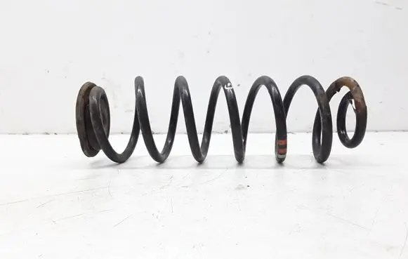 Volkswagen Golf Plus Rear coil spring