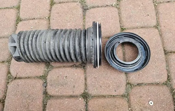 Peugeot 508 II Front shock absorber with coil spring 9817592480