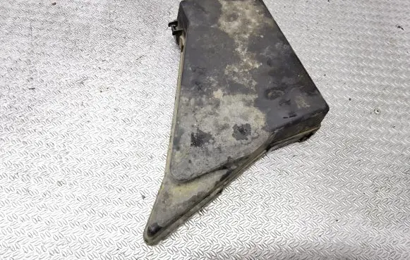 Subaru Forester SH Fuse box cover MB502000B