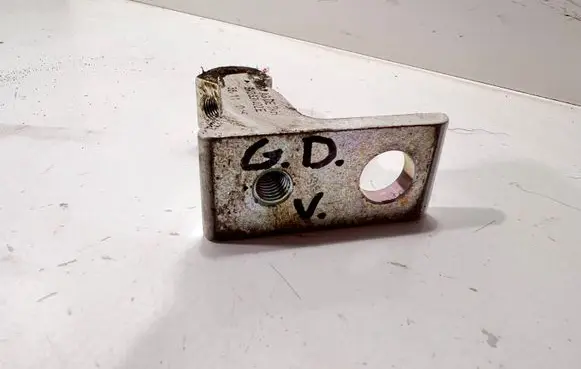 Audi A4 S4 B8 8K Rear door upper hinge 8K0831402E