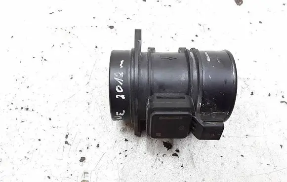 Renault Megane III Mass air flow meter 8200682558 5WK97021 H8200702517