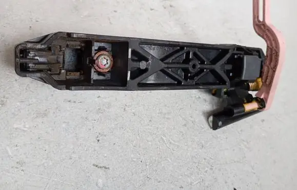Opel Agila B Rear door handle trim 123252