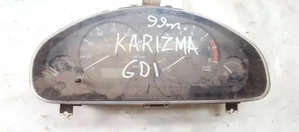 Mitsubishi Carisma Speedometer (instrument cluster) 0P0179001 0P-0179-001