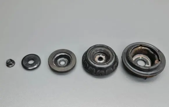 Coil spring mount