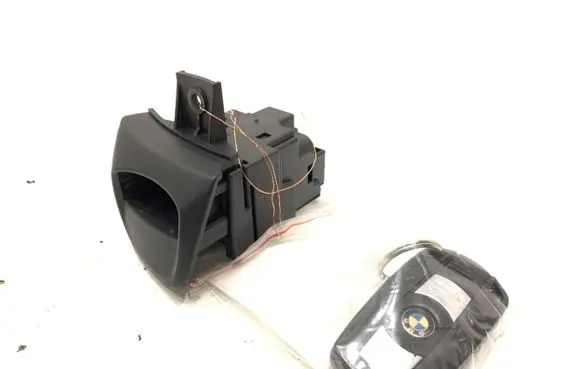BMW X1 E84 Ignition lock 9194399