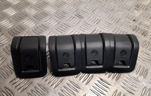 Audi A3 S3 8V ISOFIX cover 8V0887187 8V0887233A