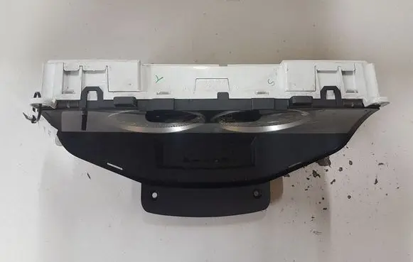 Volvo XC60 Speedometer (instrument cluster) 36000918 0616760 31327582AA