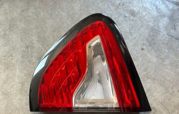 Renault Captur Rear tail light reflector 265508073R