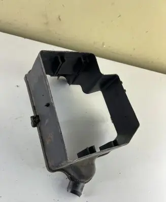Volvo S60 Fuse box cover 9168982
