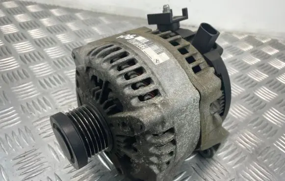 BMW 5 GT F07 Generator/alternator 7605478 1042106393 14V170A