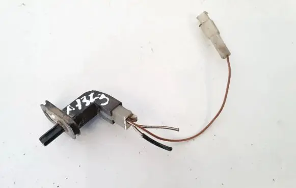 Volkswagen PASSAT B3 Front door sensor 357947