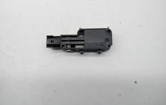 Seat Ibiza III (6L) Airbag deployment crash/impact sensor GJ6A57KC0