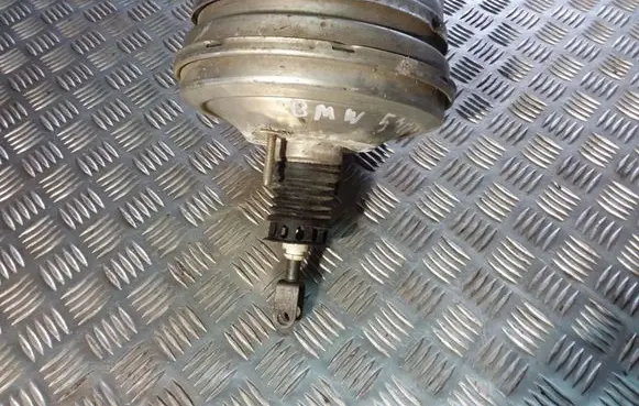 BMW 5 E60 E61 Brake booster LAC115THE