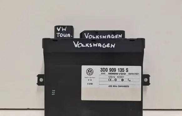 Keyless (KESSY) go control unit/module