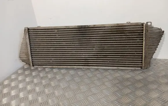 Mercedes-Benz Sprinter W901 W902 W903 W904 Intercooler radiator A9015010701