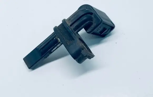 Volkswagen Touareg II ABS rear brake sensor WHT005651
