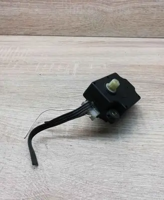 Volvo S60 Air flap motor/actuator 75622C