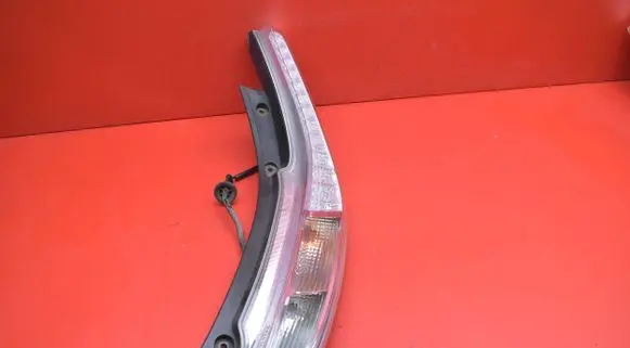 Nissan Leaf I (ZE0) Rear/tail lights 26550-3NL0B