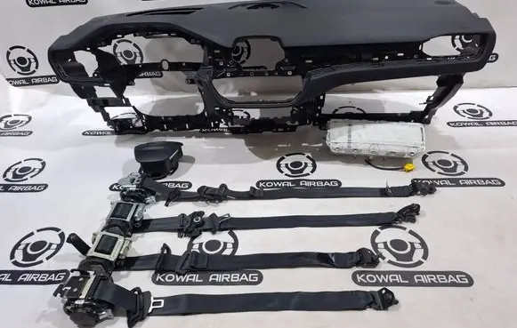 Ford Kuga III Airbag set LV4BS04305EN3ZHE LJ6BS043B13AC3ZHE LV4BS044A74AC