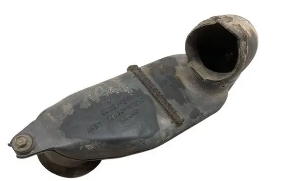 Toyota Land Cruiser (HDJ90) Air intake duct part 5282035010 969798 5282135010