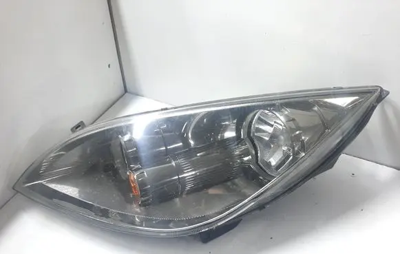Mitsubishi Colt Headlight/headlamp