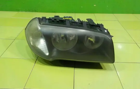 BMW X3 E83 Headlight/headlamp 0301210604 XP265