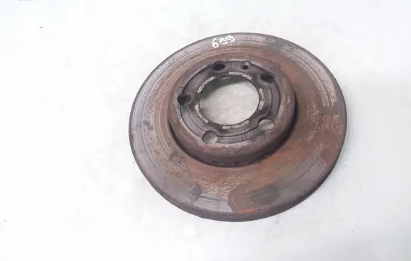 Skoda Fabia Mk2 (5J) Front brake disc