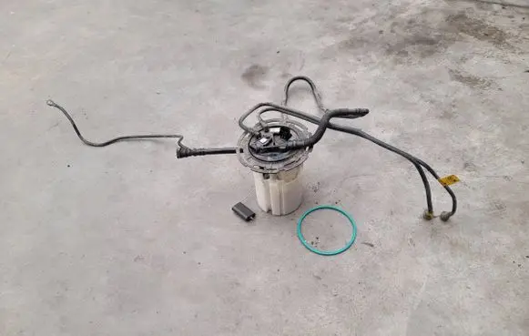 Saab 9-3 Ver2 In-tank fuel pump 12805575 16238399