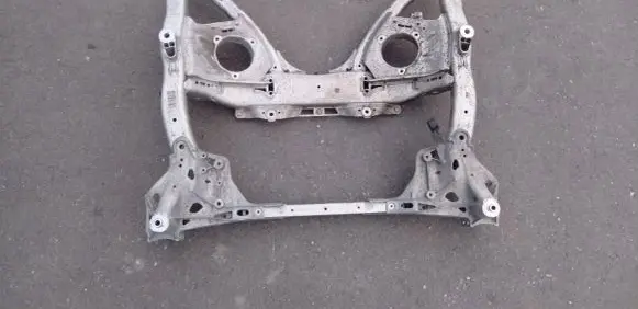 BMW 7 G11 G12 Front subframe 6861106