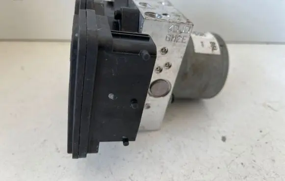 Opel Mokka X ABS Pump 42643519 01090942AAA