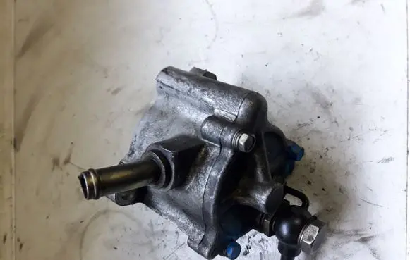 Toyota Avensis T250 Vacuum pump