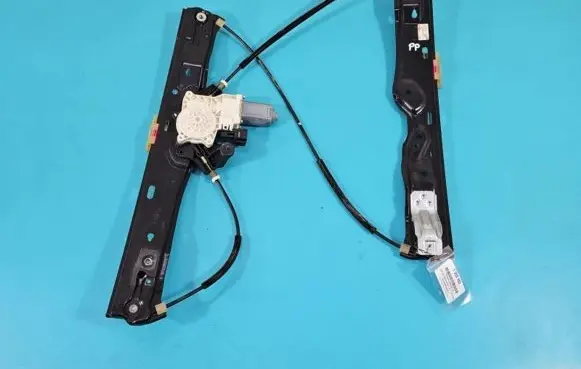 Land Rover Discovery Sport Front door window regulator with motor FK72-23200-AB IMPRK1359452