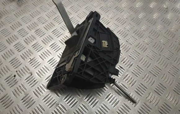 Lexus IS III XE30 Gear shifter/selector
