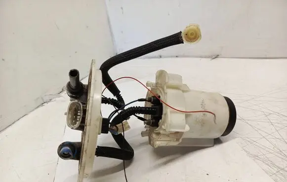 Opel Astra H In-tank fuel pump 13238848 0580303089 070220