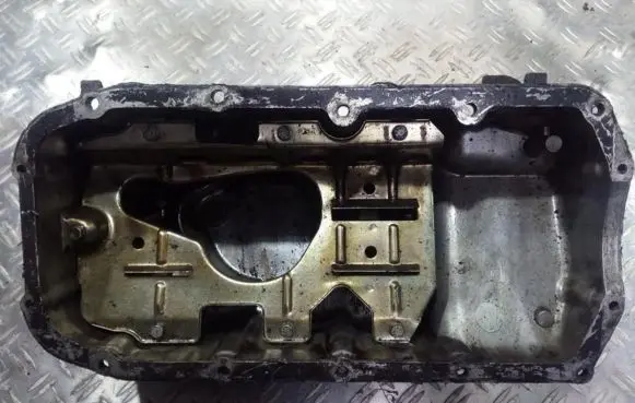 Oil sump