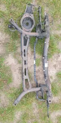 Volkswagen Golf VI Rear axle beam with reductor 