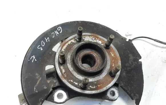 Opel Zafira C Front wheel hub