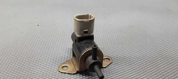 Volvo S40, V40 Turbo solenoid valve
