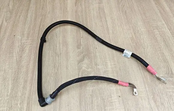 BMW 8 G16 Positive cable (battery) 8590102