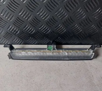 Volvo V70 Third/center stoplight 9154505