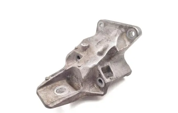 Land Rover Range Rover L405 Engine mounting bracket CPLA-6037-CB