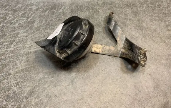 Mercedes-Benz C W203 Horn signal 012222903