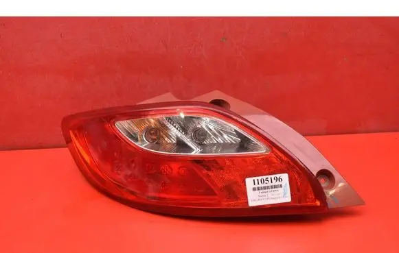 Mazda 2 Rear/tail lights P5776L