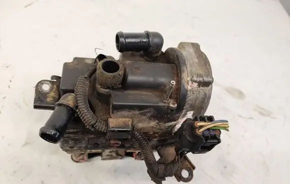 Toyota Avensis T250 Auxiliary pre-heater (Webasto) 25228105