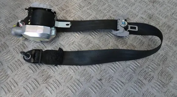 Hyundai i40 Front seatbelt 88810-3Z000